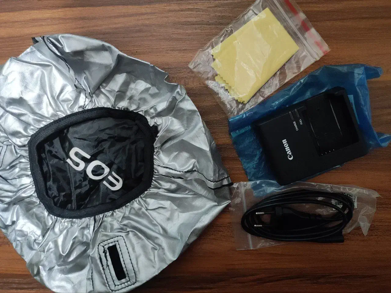 دوربین|دوربین عکاسی و فیلمبرداری|مشهد, مقدم|دیوار