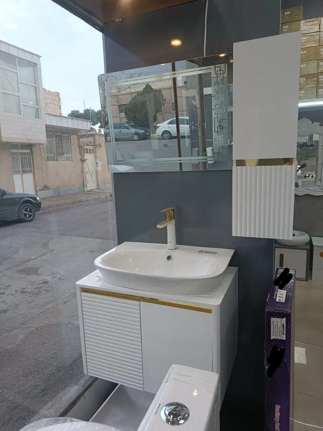 روشویی پی وی سی و توالت فرنگی و شیرآلات و...شرایط|لوازم سرویس بهداشتی|شاهرود, |دیوار