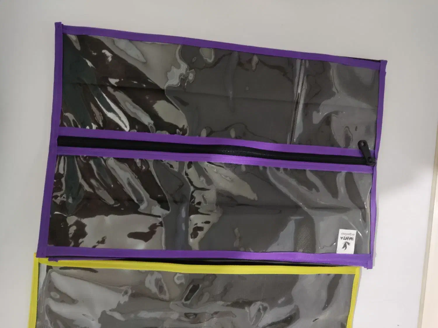 کاور کفش|کیف، کفش، کمربند|قدس, شهرقدس|دیوار