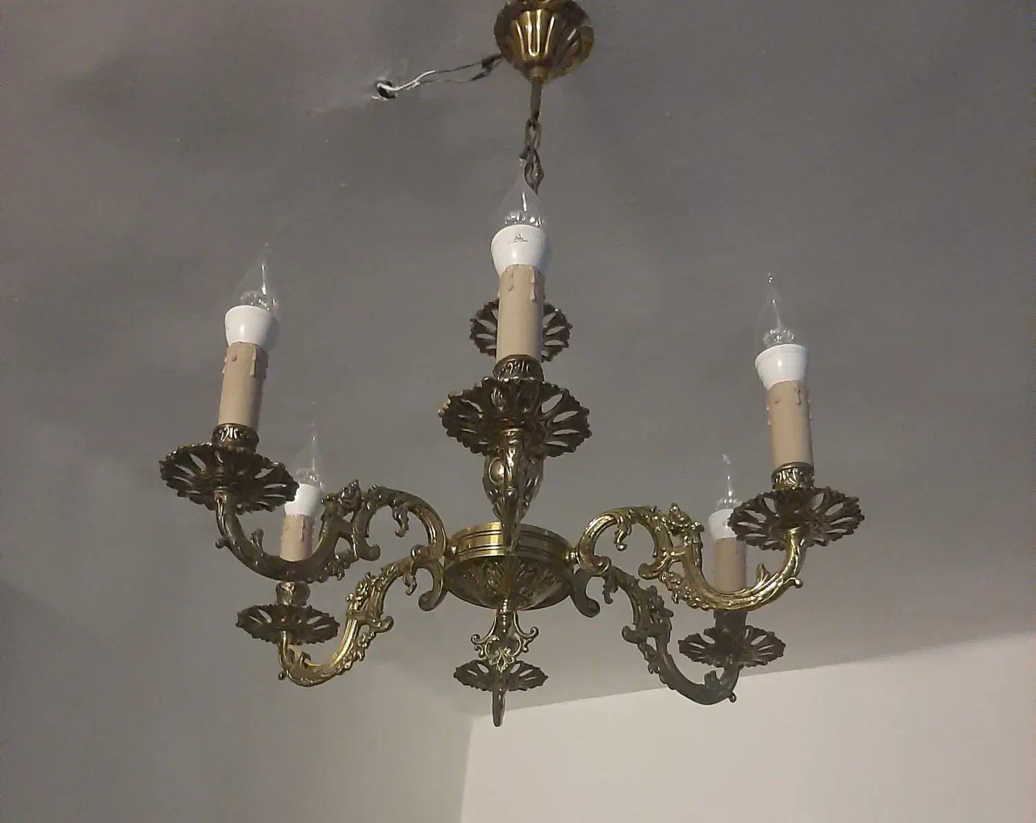 لوستراصل برنز|لوستر و چراغ آویز|کرج, چهارصد دستگاه|دیوار