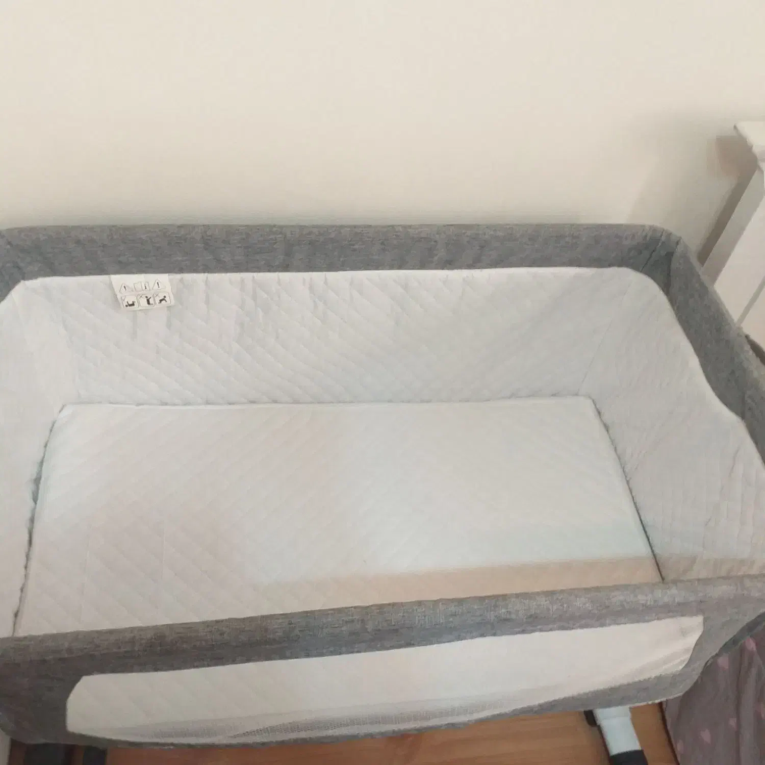 تخت و گهواره ی نوزاد|تخت و سرویس خواب|تهران, شهرک آزمایش|دیوار