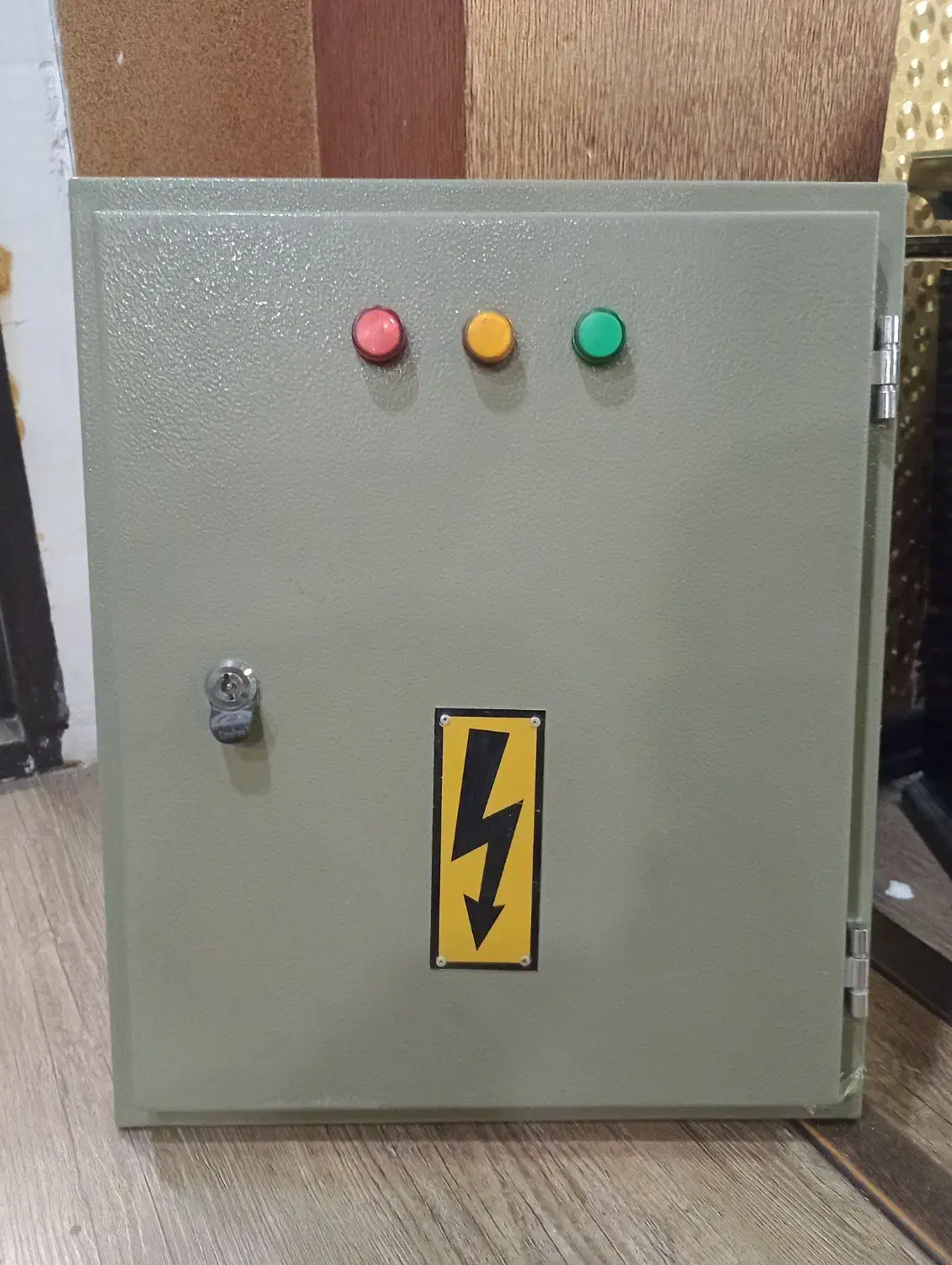 اتاق برق و لوازم کناف ( نو )|مصالح و تجهیزات ساختمان|تهران, آرژانتین|دیوار