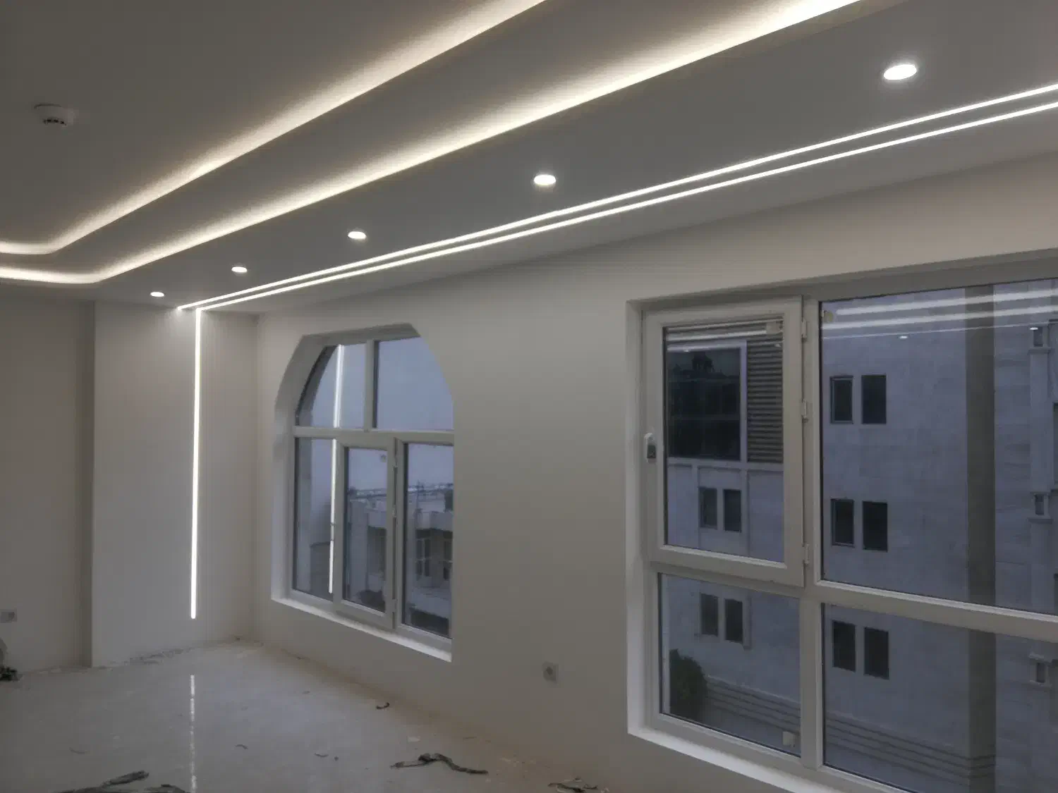 خدمات برق  رشیدی|خدمات پیشه و مهارت|شیراز, درکی|دیوار