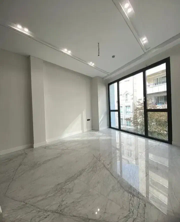 نوسازSUPER LUXURYتکواحدپرنورتراس چیدنی بیمشرف.مترو