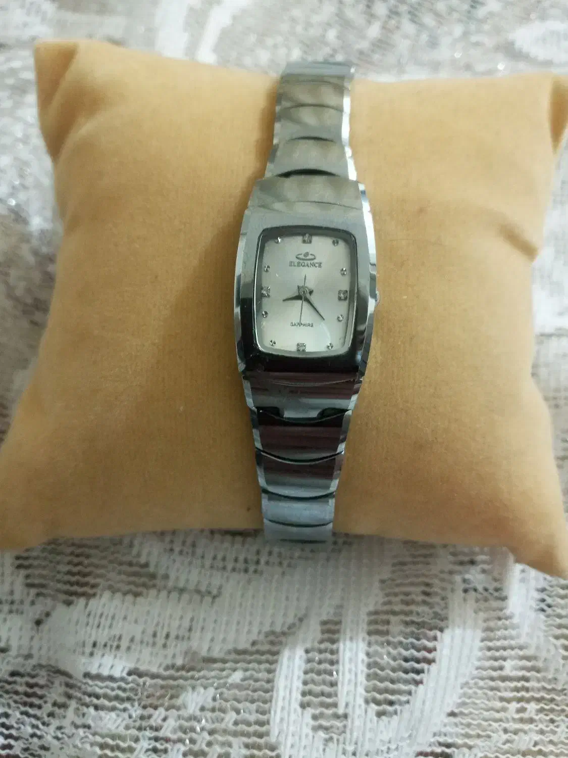 ساعت مچی مدل الگانس زنانه قدیمی قیمت ۳۰۰۰۰۰۰|ساعت|کرمانشاه, |دیوار