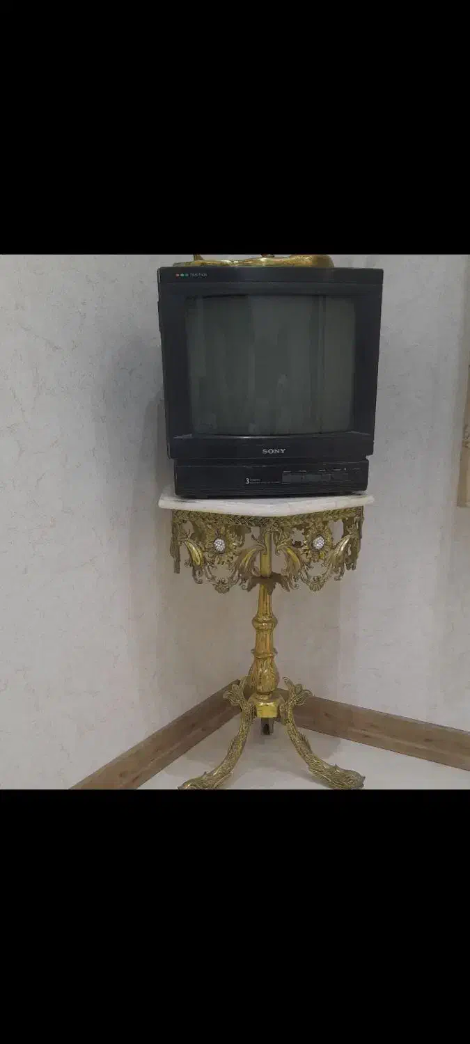تلوزیون سونی قدیمی کلکسیونی|کلکسیون اشیاء عتیقه|اصفهان, شاه پسند|دیوار