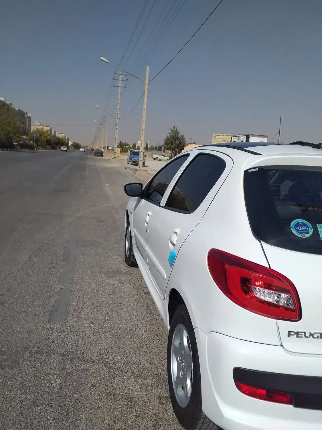 207 پانا اتوماتیک فول|خودرو سواری و وانت|شیراز, شهرک گلستان شمالی|دیوار