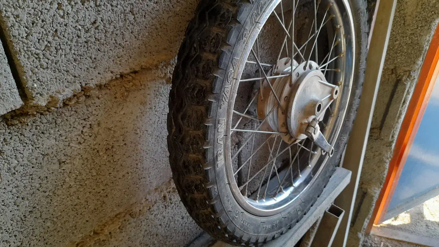 رینگ کامل موتور هوندا|قطعات یدکی و لوازم جانبی|بسطام, |دیوار