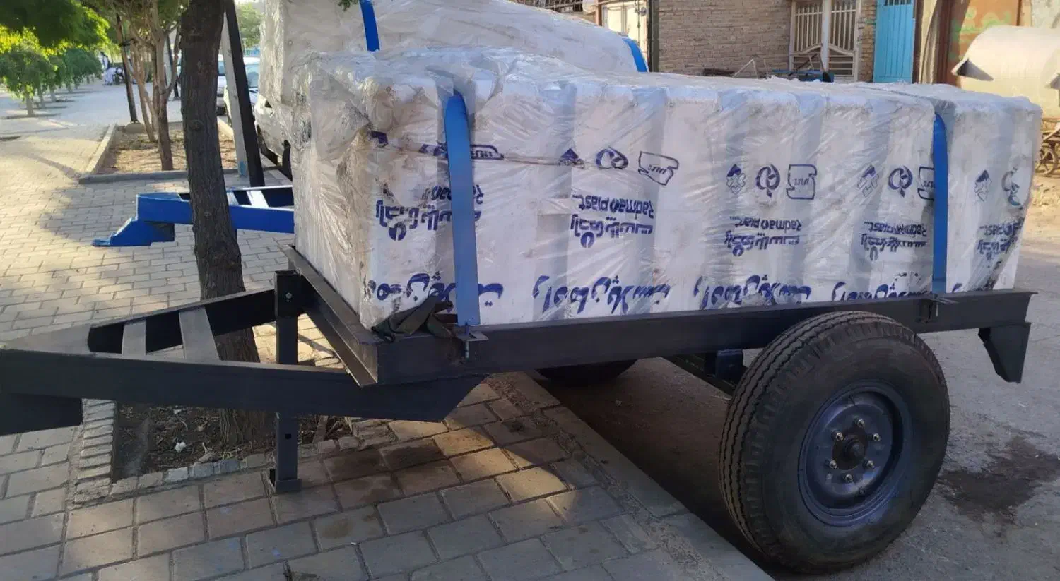 انواع تانکر گالوانیزه، پلاستیک پلیمری .|خدمات پیشه و مهارت|کاخک, |دیوار