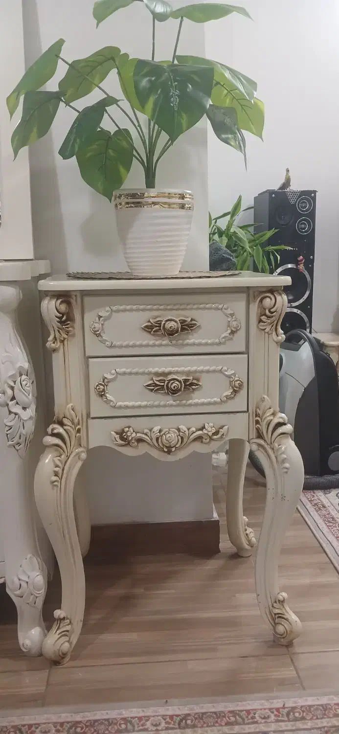 میز تلفن در حد نو|میز تلفن|تهران, یاخجی آباد|دیوار