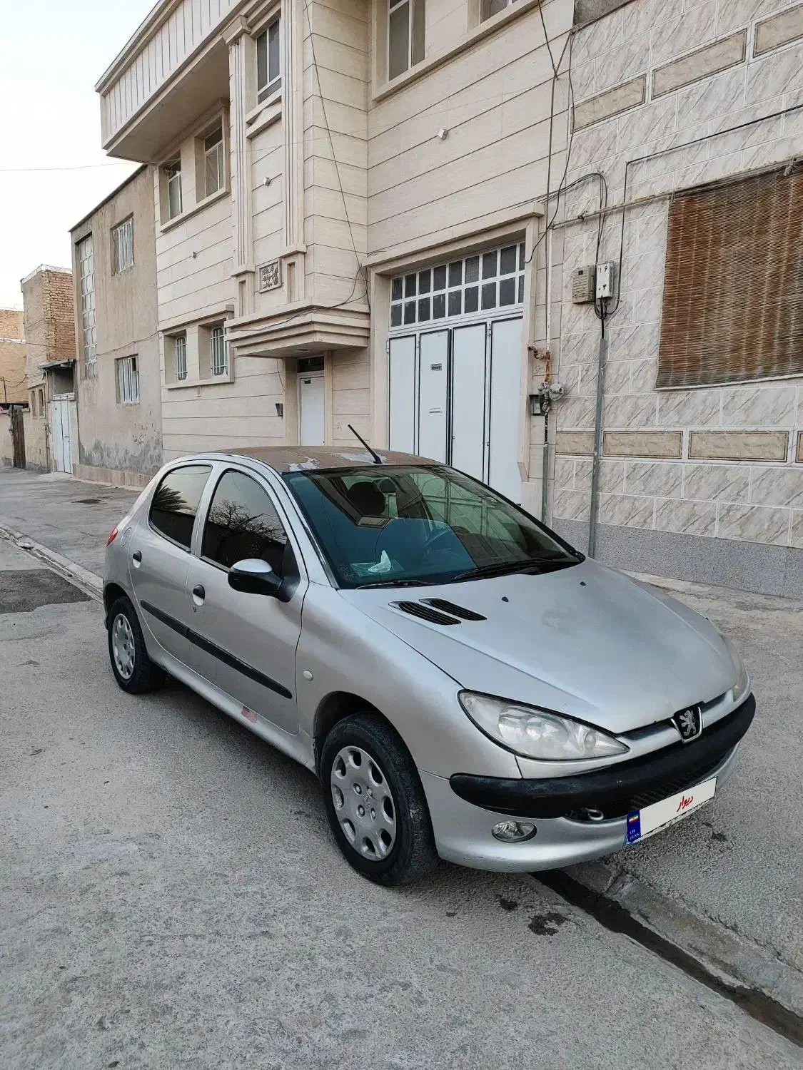 ۲۰۶ مدل ۸۳ وارداتی تازه تعمیر|خودرو سواری و وانت|جهرم, |دیوار