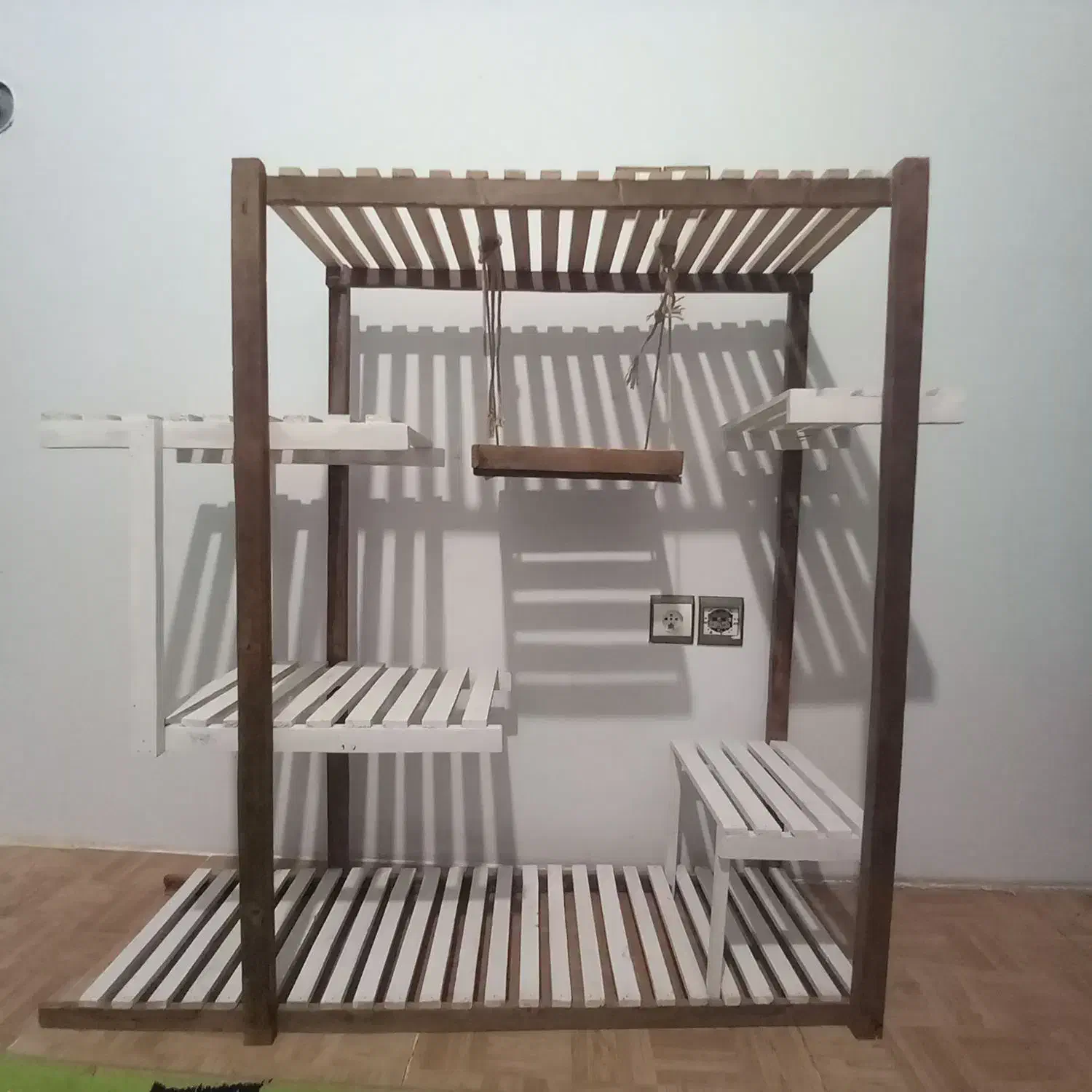 پایه گلدان|گل و گیاه طبیعی|بجنورد, |دیوار