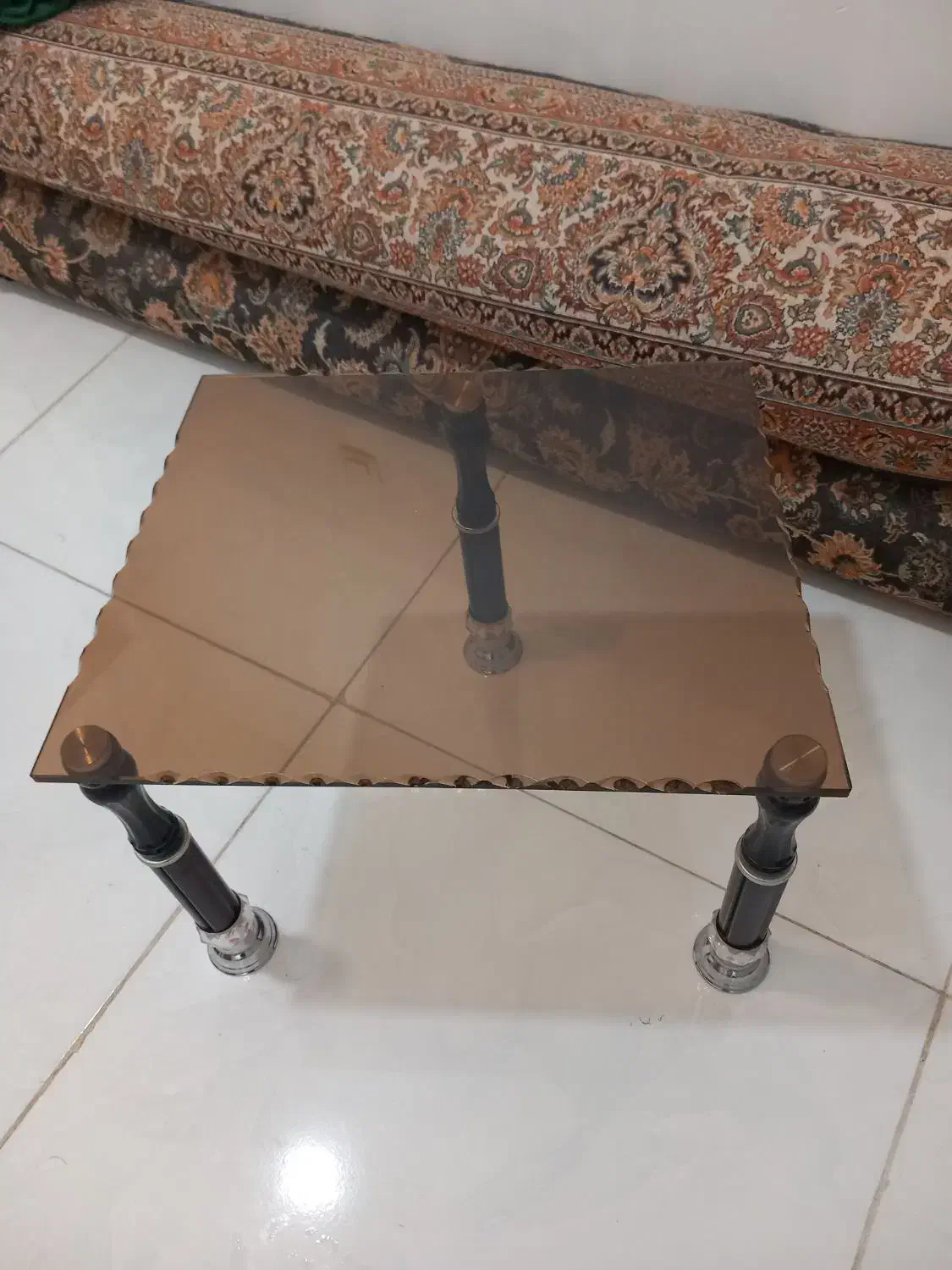 عسلی شیشه ای|مبلمان خانگی و میز عسلی|کرمانشاه, |دیوار