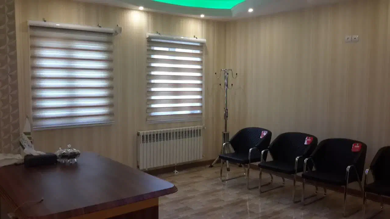 دفتر ۱۱۰ متر ،نرسیده به چهارراه ۱۷ شهریور طالقانی|فروش دفتر کار، اتاق اداری، مطب|تبریز, |دیوار