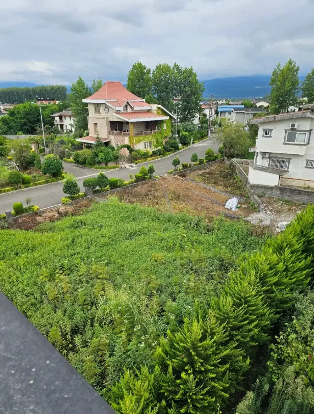 مجموعه ویلایی/نشتارود/قیمت پایه/نزدیک به ساحل|فروش زمین و ملک کلنگی|نشتارود, |دیوار