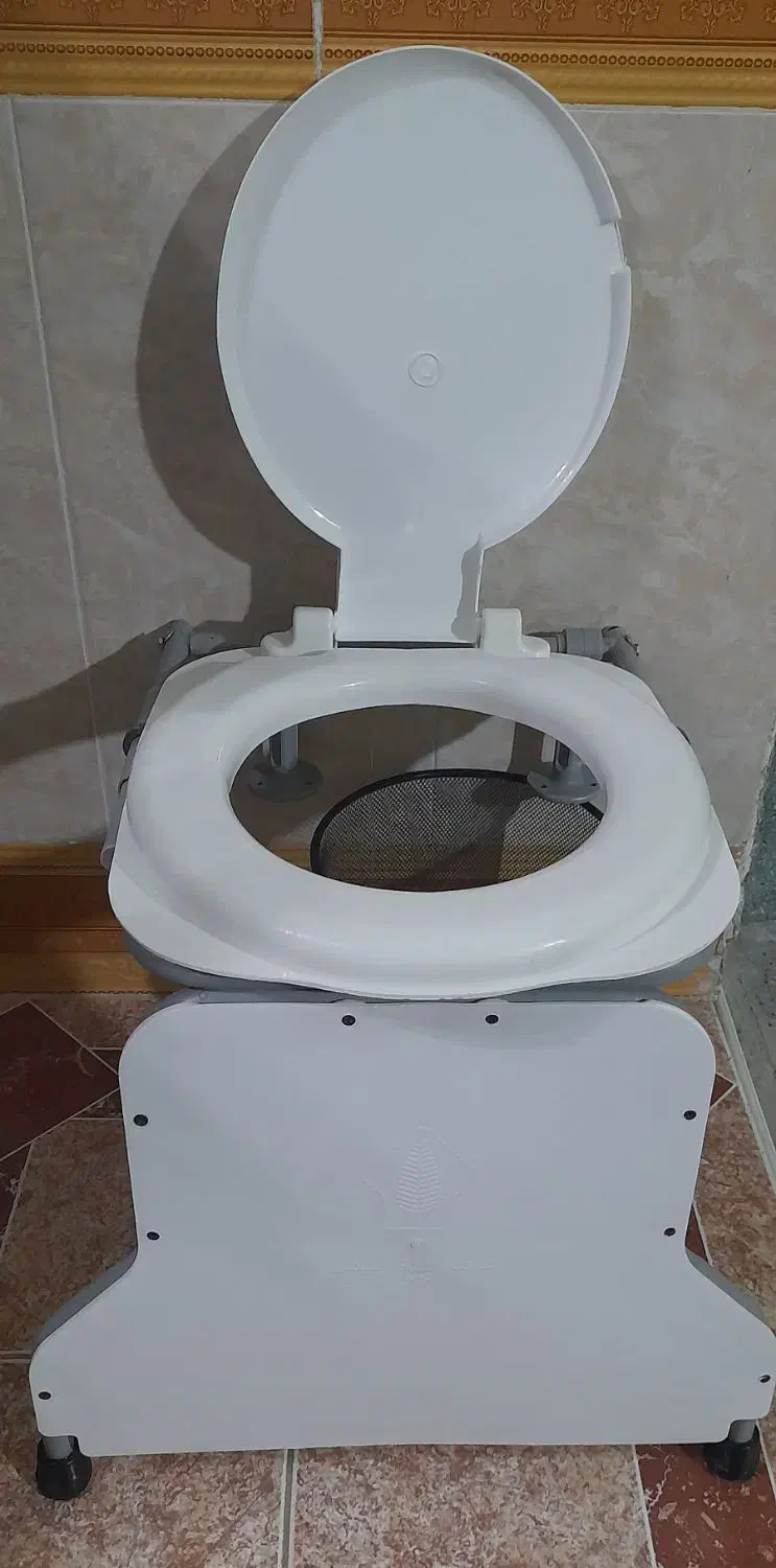 دستشویی فرنگی قابل نصب روی دیوار|لوازم سرویس بهداشتی|بیرجند, |دیوار