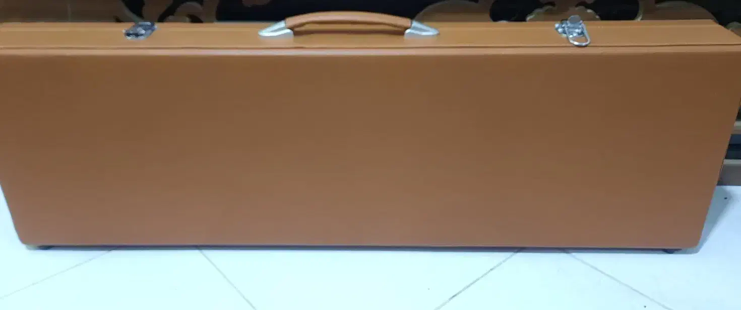 کیف سنتور|سازهای سنتی|اصفهان, طامه|دیوار