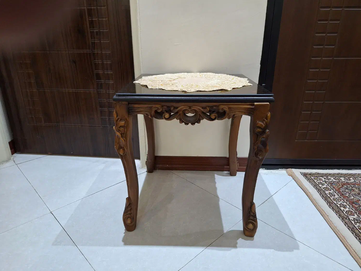 مبلمان با میز عسلی|مبلمان خانگی و میز عسلی|ری, دیلمان|دیوار