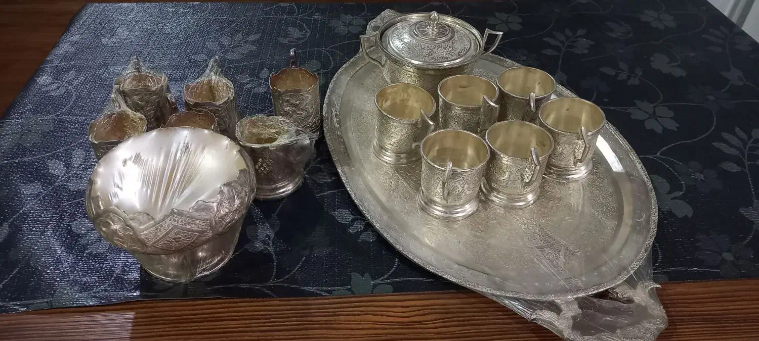 سرویس چایخوری برنجی|صنایع دستی و سایر لوازم تزئینی|اصفهان, خواجو|دیوار