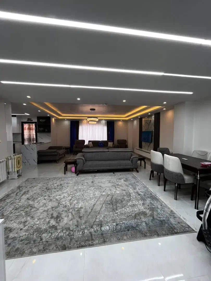 تک واحدی جذاب و استثنایی در معلم|فروش آپارتمان|رشت, علی آباد|دیوار