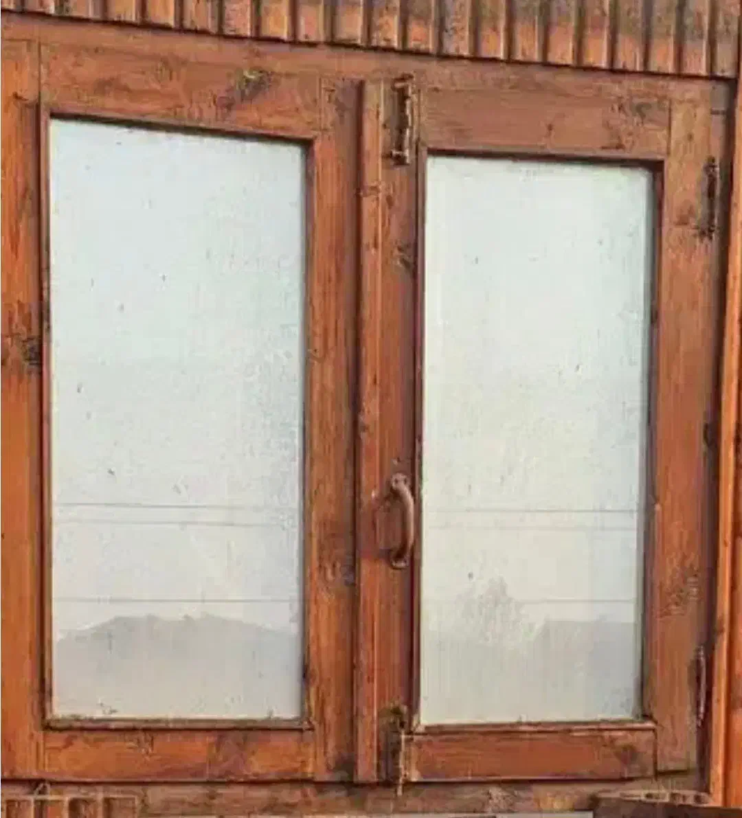 در و پنجره آلومینیوم و چوب نراد با چهارچوب وشیشه|مصالح و تجهیزات ساختمان|چابکسر, |دیوار