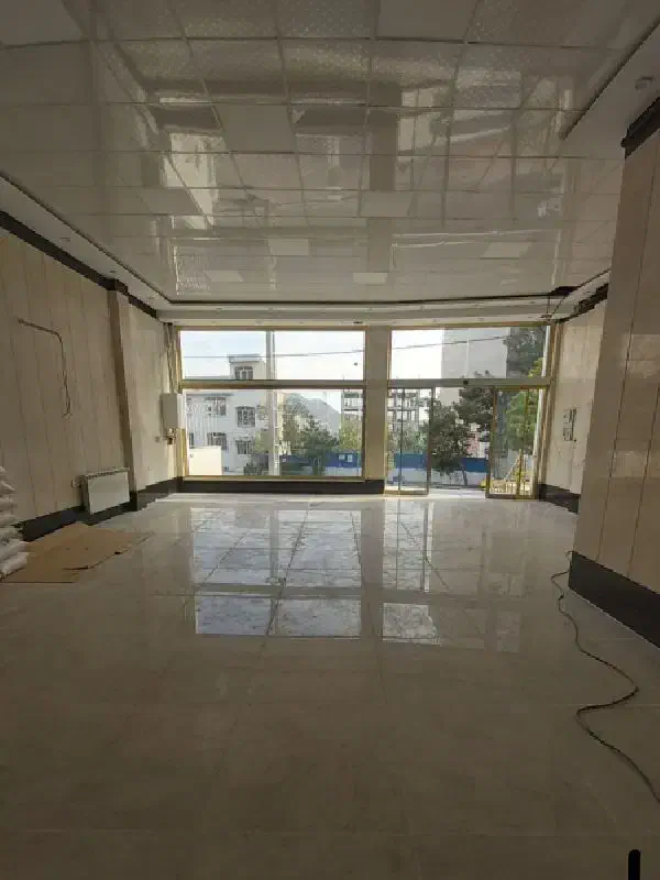 مغازه ۱۸۰ متری ۱۶۰ متر بالکن/ اصلی آباد/ قلب منطقه|اجارهٔ مغازه و غرفه|اهواز, کیان اباد|دیوار