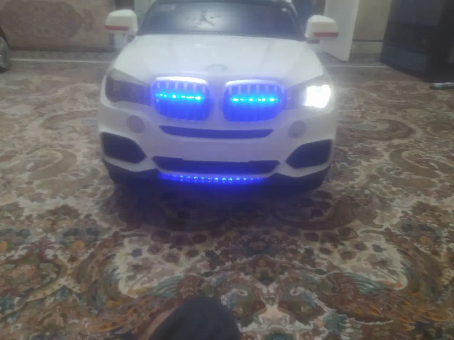 ماشین شاسی بلند شارژی|اسباببازی|تهران, شهرک زینبیه|دیوار