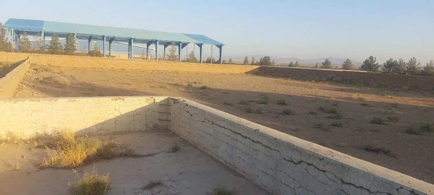 زمین چهار دیواری|فروش دفتر صنعتی، کشاورزی، تجاری|زاویه, |دیوار