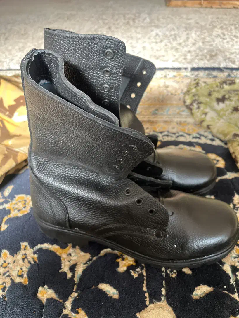 پوتین ، شلوار ، اور|لباس|گنبد کاووس, |دیوار