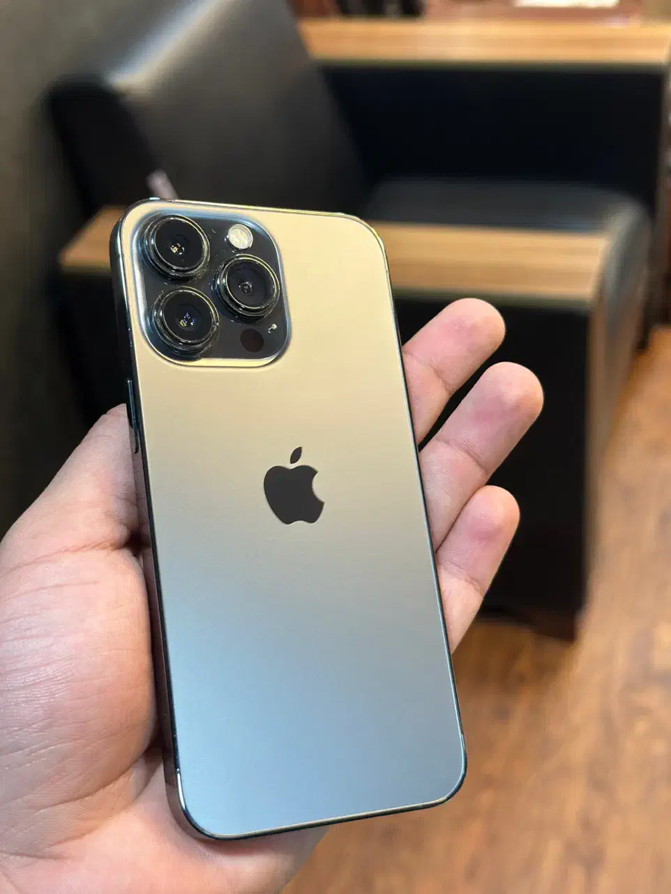 اپل iPhone 13 Pro با حافظهٔ ۲۵۶ گیگابایت|موبایل|بندرعباس, |دیوار