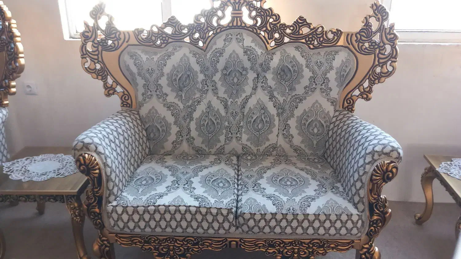 مبل سلطنتی|مبلمان خانگی و میز عسلی|ارومیه, |دیوار