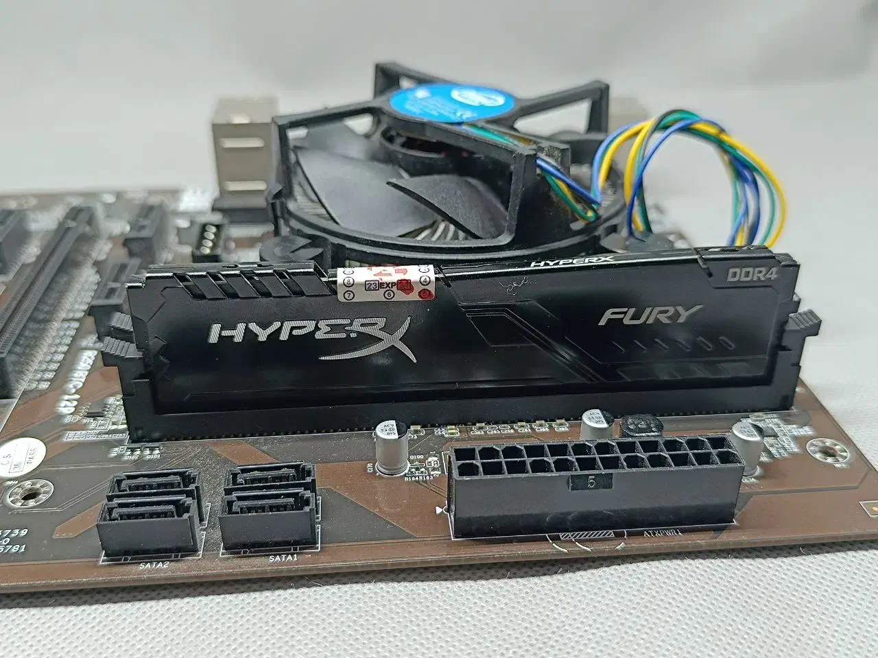 باندل کامل نسل هفتم Intel|قطعات و لوازم جانبی رایانه|رشت, بازار|دیوار