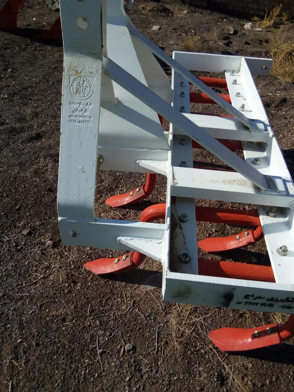 گاو اهن وکنتواتر هردو باهم|قطعات یدکی و لوازم جانبی|بجستان, |دیوار