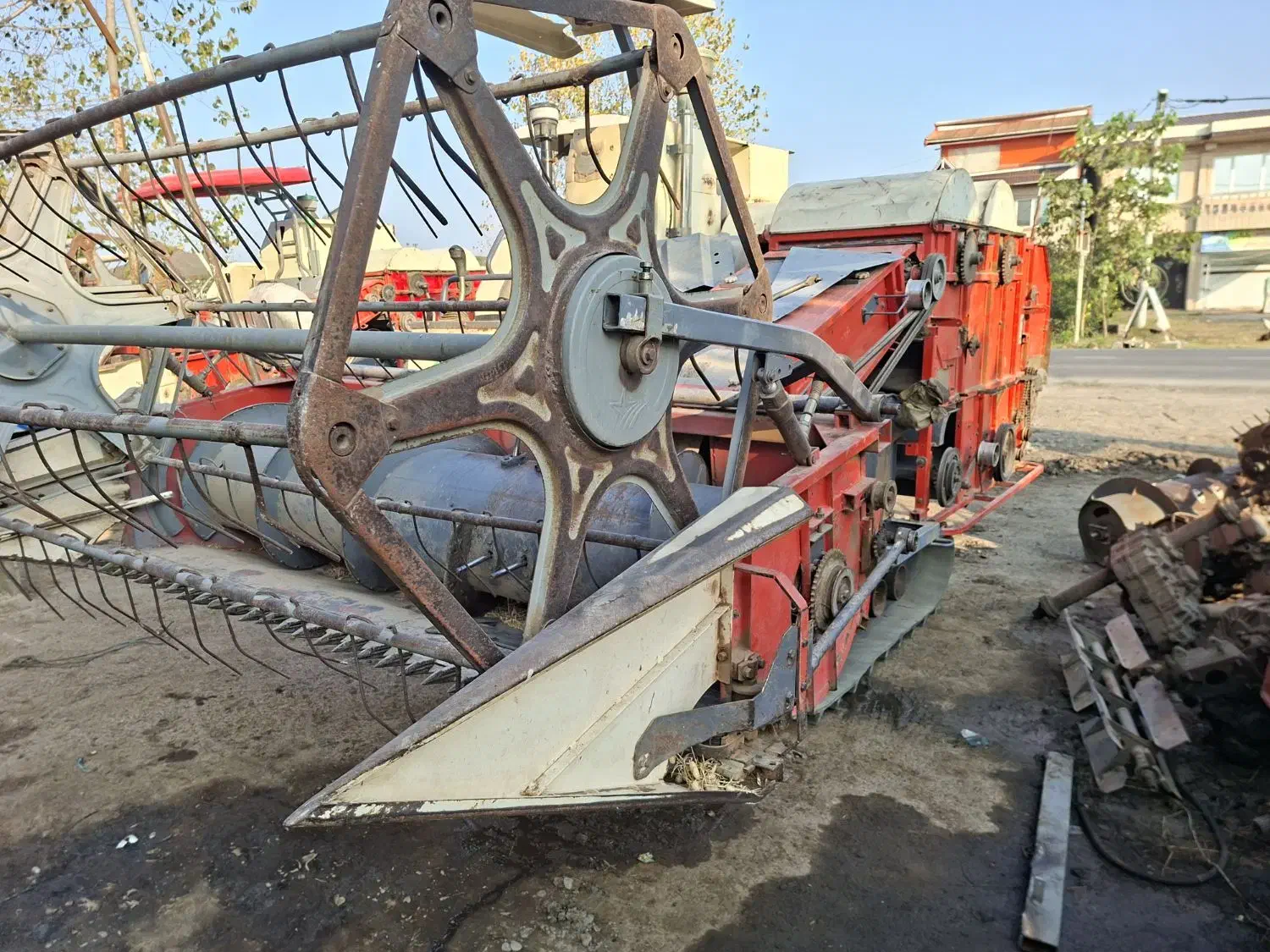 فروش کمباین مدل ۲۰۱۸ براروتوری|خودرو سنگین|رودسر, |دیوار