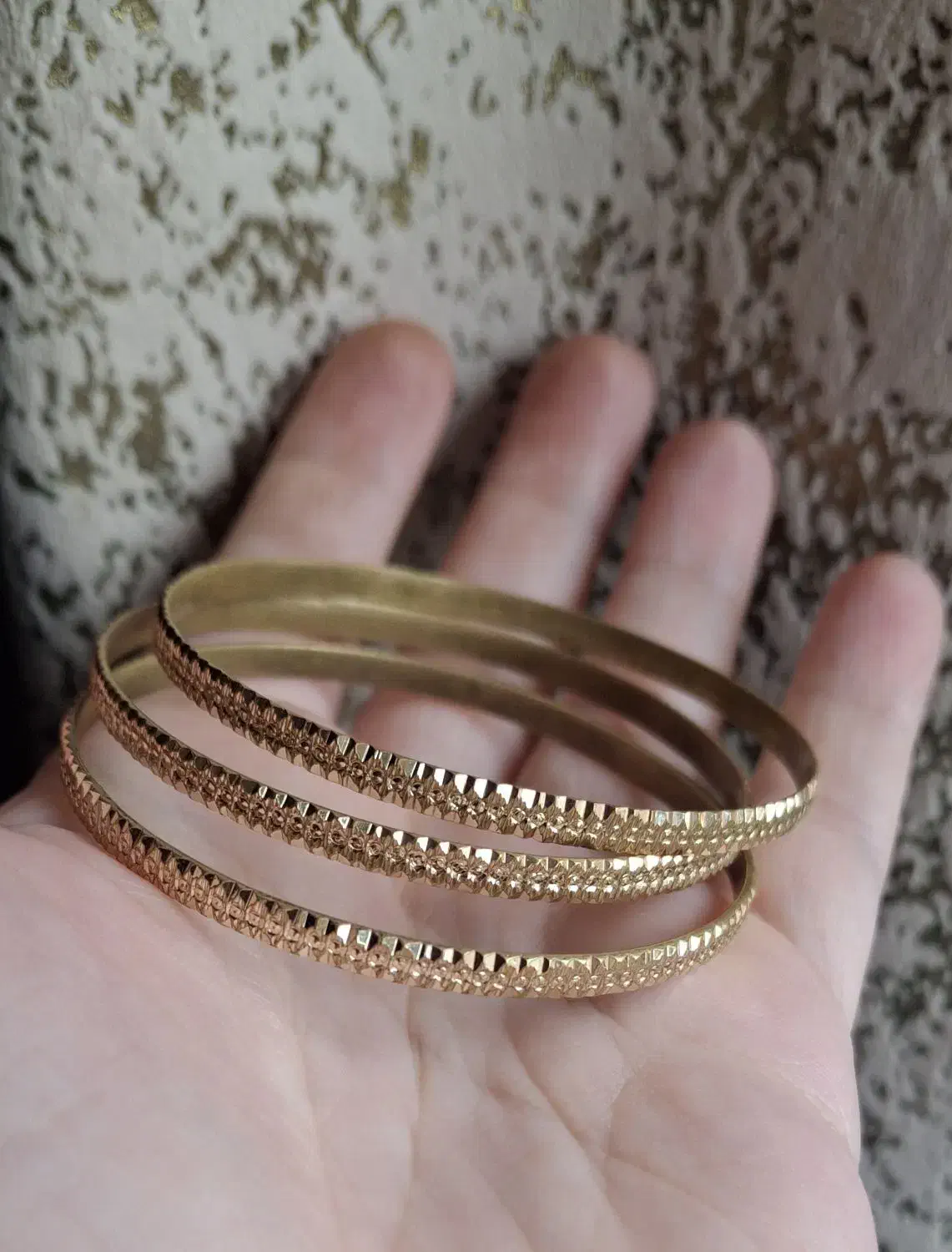 النگو طلاروس|بدلیجات|ساری, |دیوار