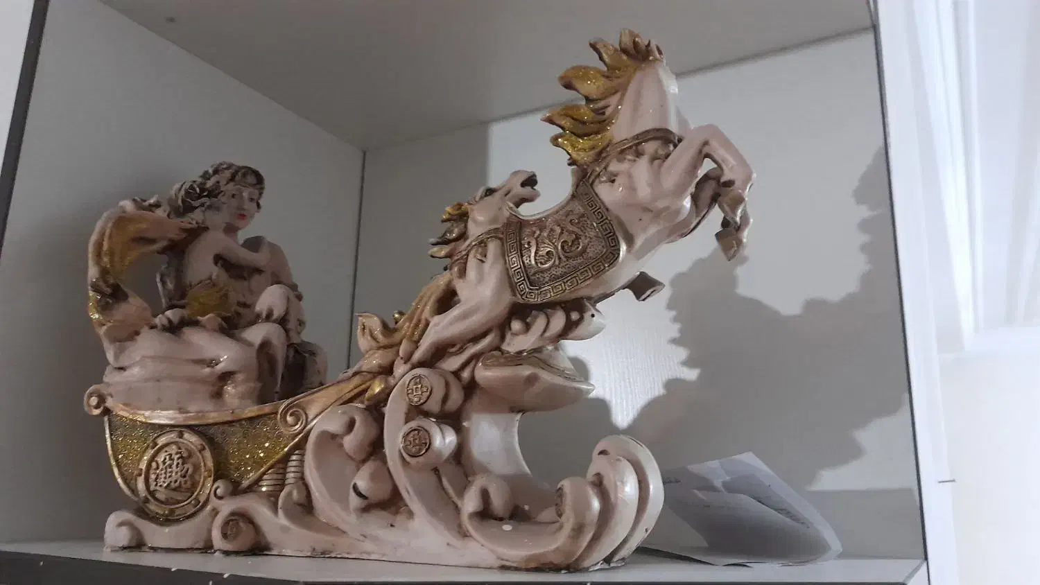 مجسمه|مجسمه، تندیس، ماکت|نسیم‌شهر, |دیوار