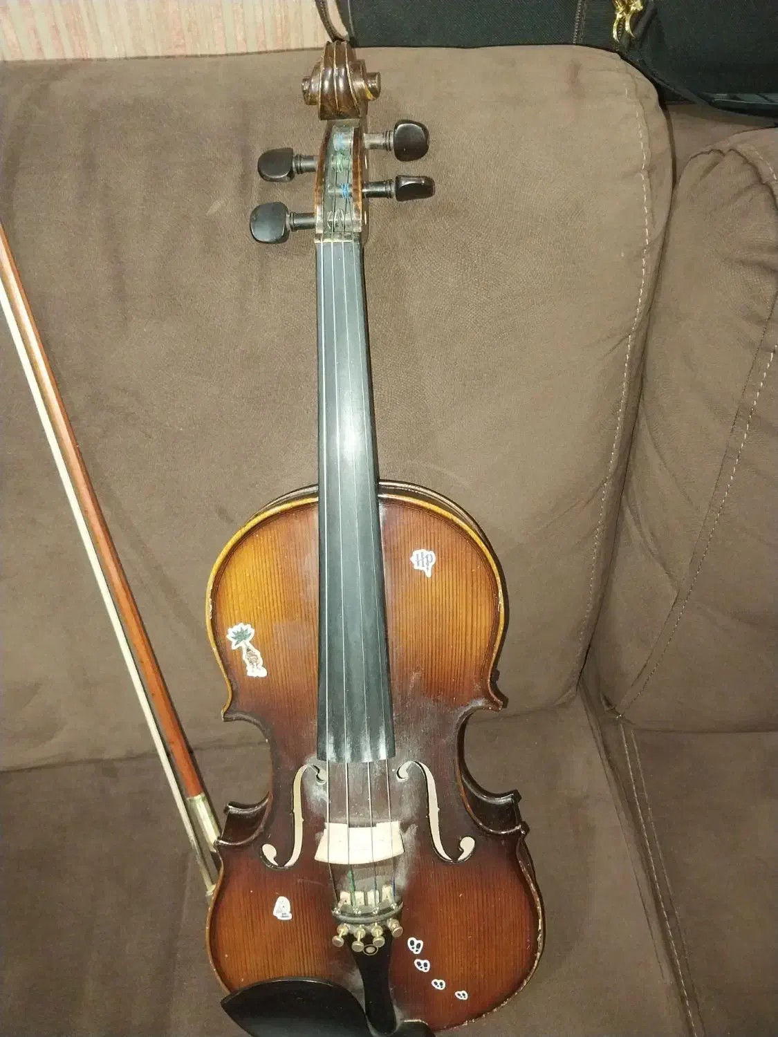 ویلون آرتی ۲۵۰ در حد نو|ویولن|اهواز, زیتون کارمندی|دیوار