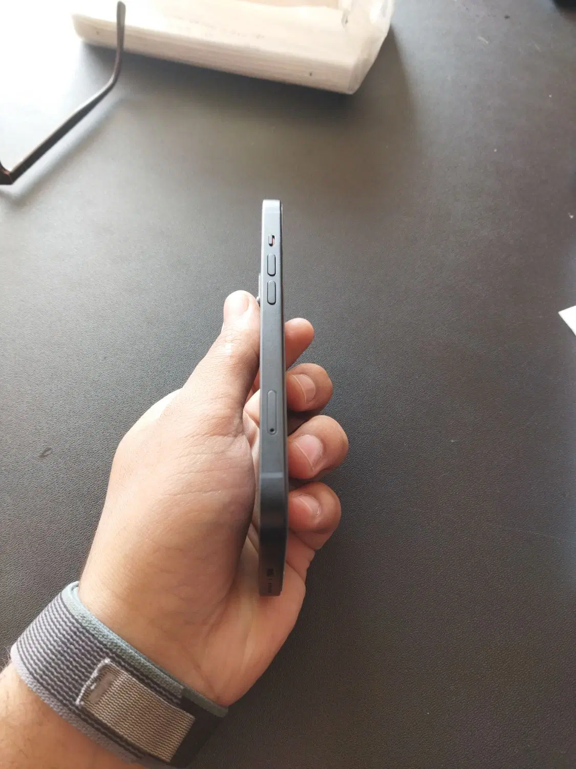 iPhone 13 normal|موبایل|رامشیر, |دیوار