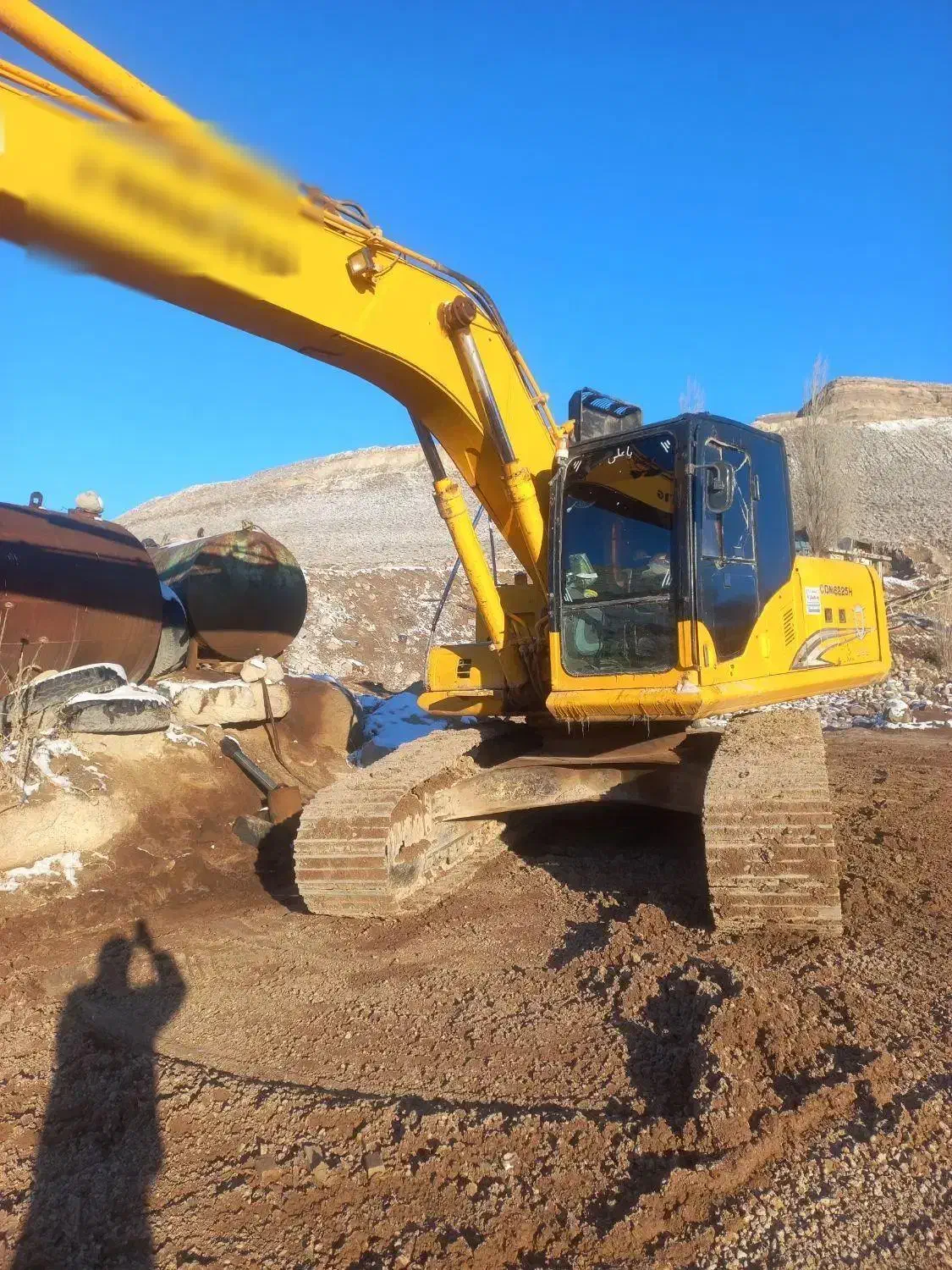 بیل مکانیکی ۲۲۵ مدل۲۰۱۶ سنددار درحد|خودرو سنگین|اردبیل, |دیوار