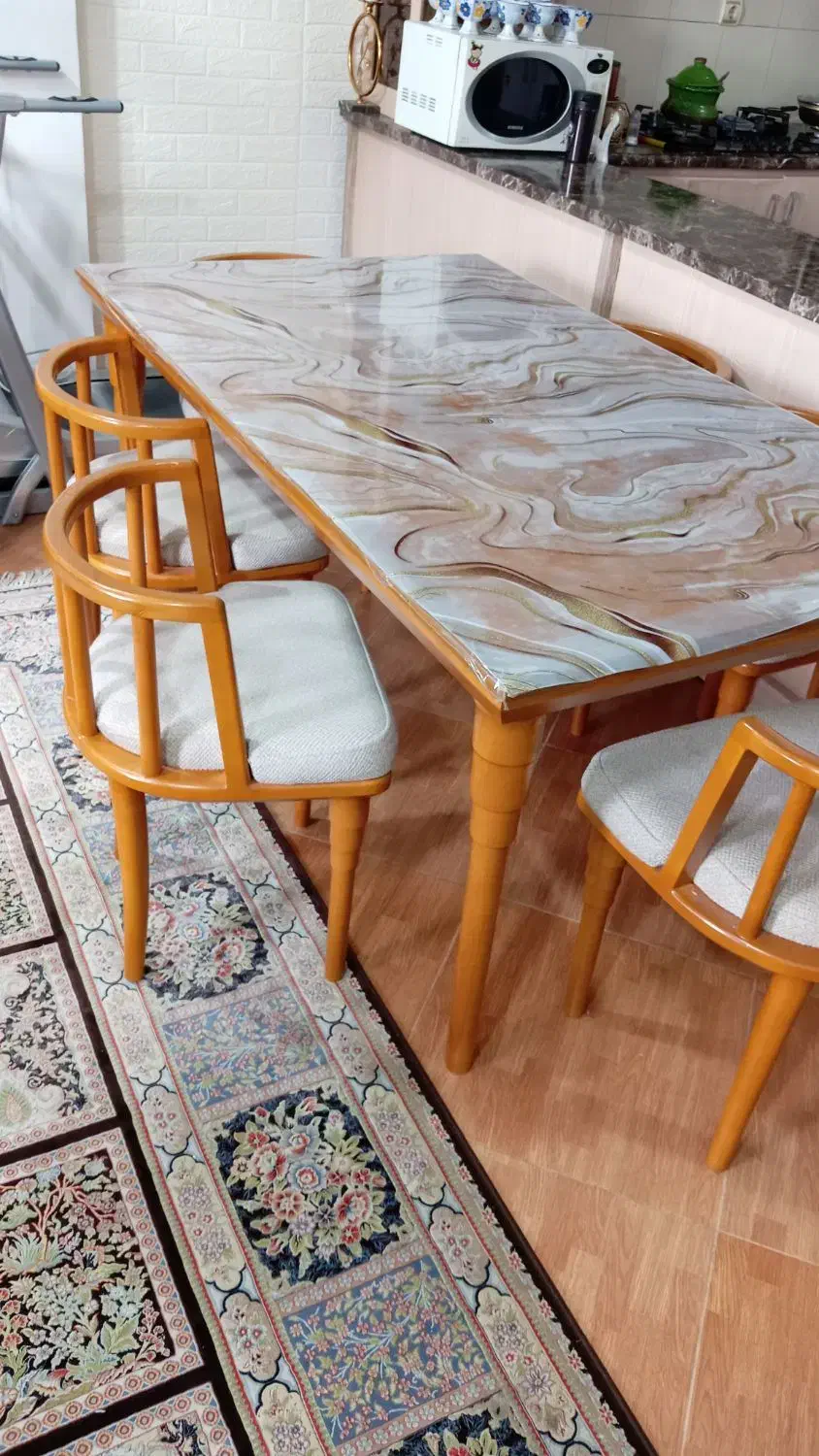 میز نهارخوری 6نفره|میز و صندلی غذاخوری|رشت, کوی مهر|دیوار