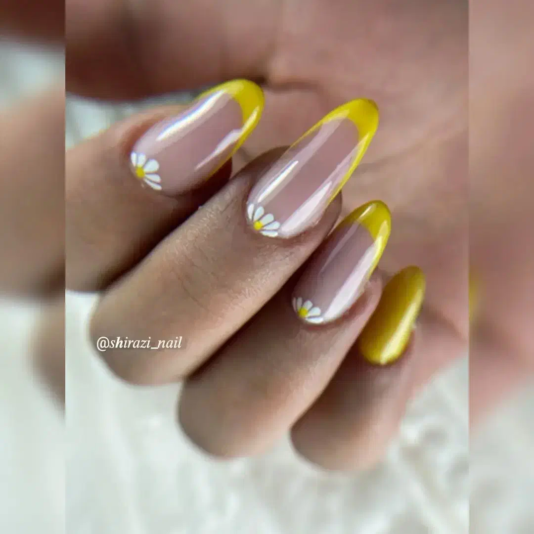 «تخفیف ویژه به مناسب افتتاحیه و روز مادر»|خدمات آرایشگری و زیبایی|نجفآباد, هفده شهریور|دیوار