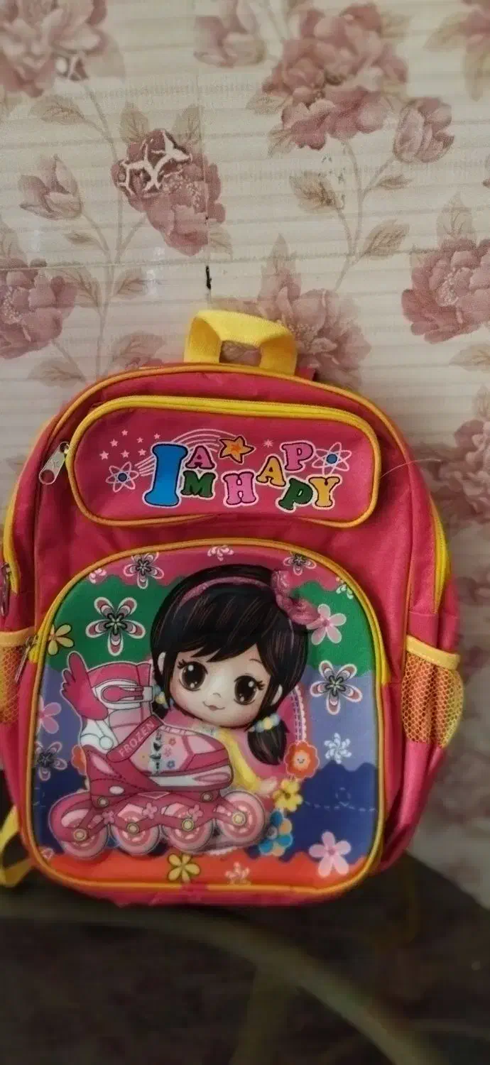 کیف|کیف، کفش، کمربند|مشهد, رباط طرق|دیوار