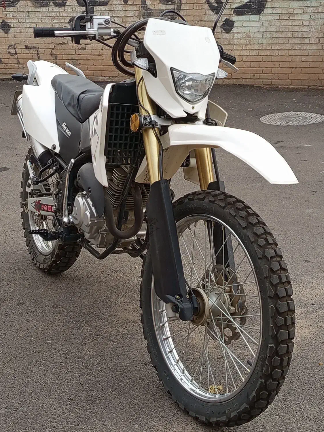 فلات 200|موتورسیکلت|تبریز, |دیوار