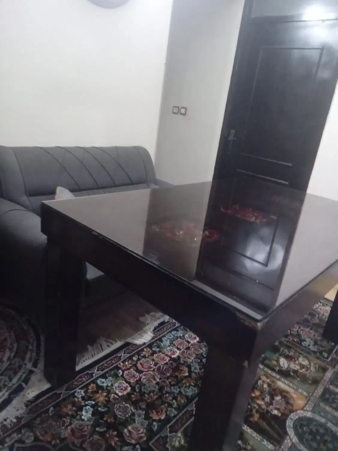 میز ناهار خوری ۶نفره بدون صندلی قیمت توافقی|میز و صندلی غذاخوری|شاهین‌شهر, نبوت|دیوار