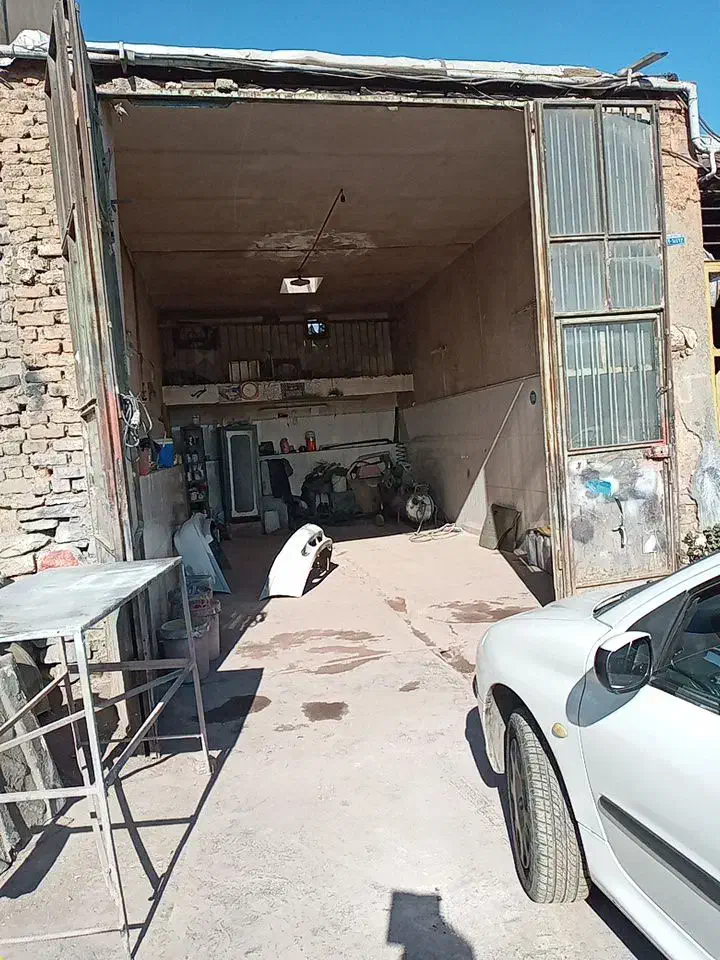 مغازه واقع در گاراژ قدس|فروش مغازه و غرفه|همدان, |دیوار