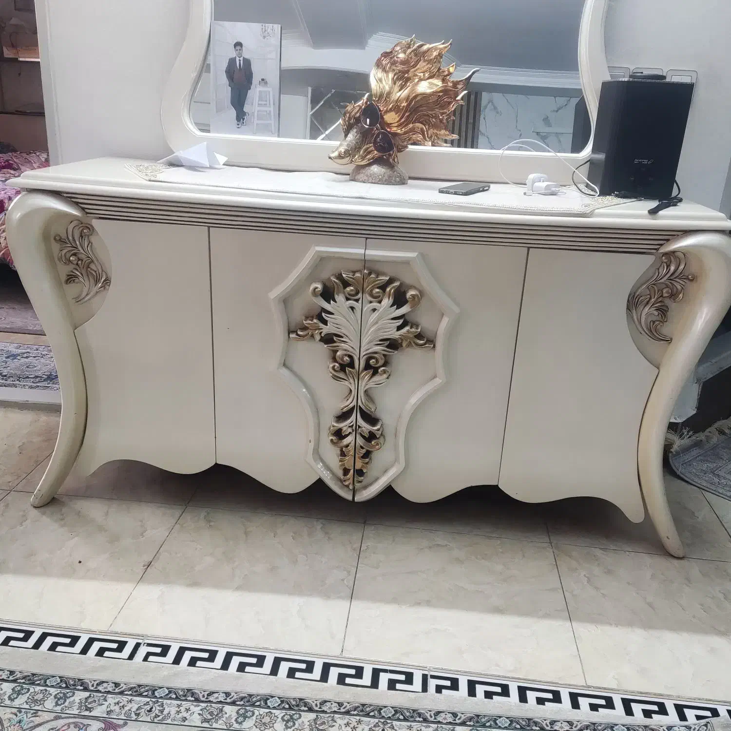 میز تی وی و کنسول|بوفه، ویترین، کنسول|ورامین, ورامین|دیوار