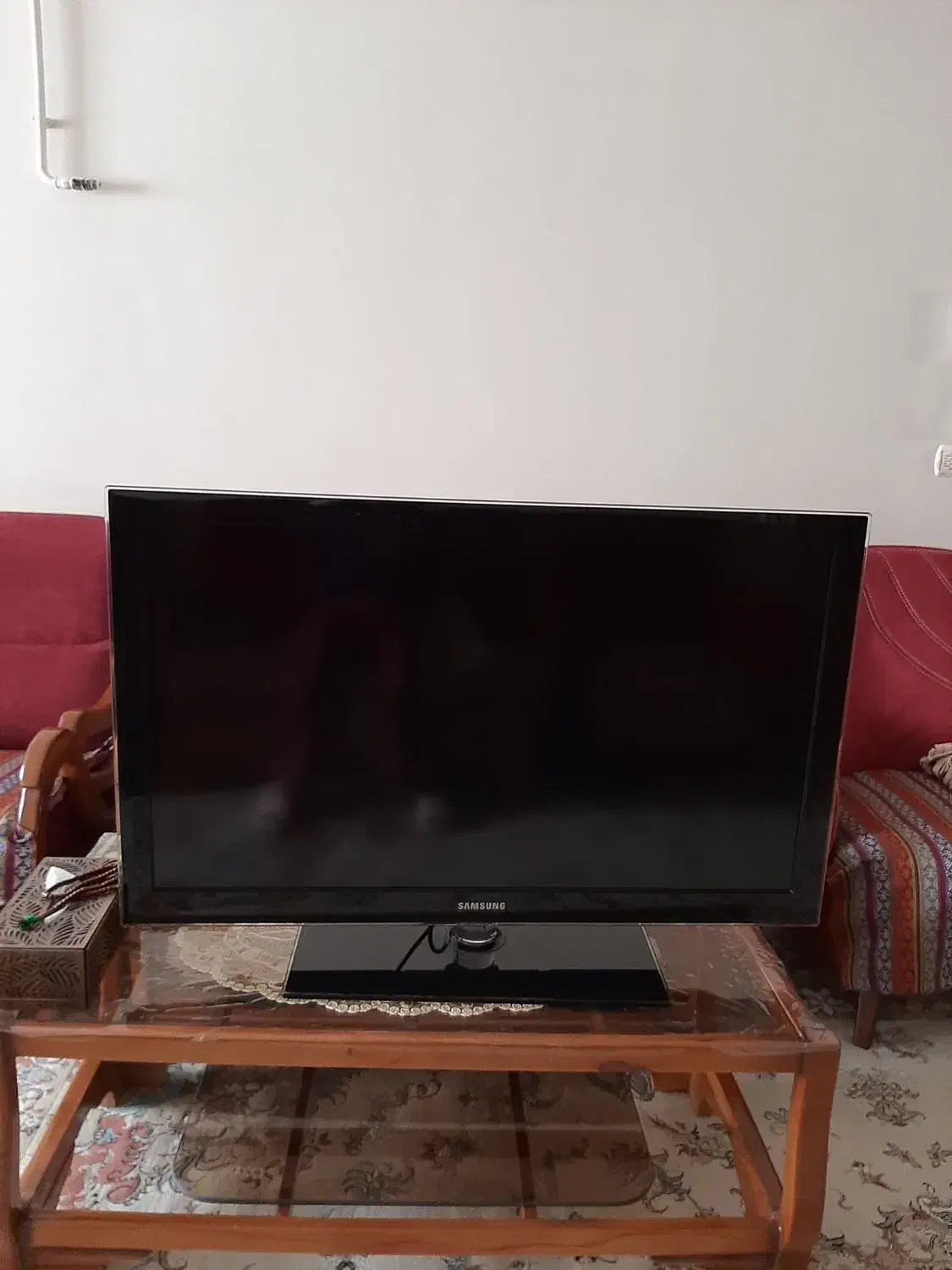 تلویزیون ۴۳ اینچ و دیجیتال ها|تلویزیون و پروژکتور|قزوین, |دیوار