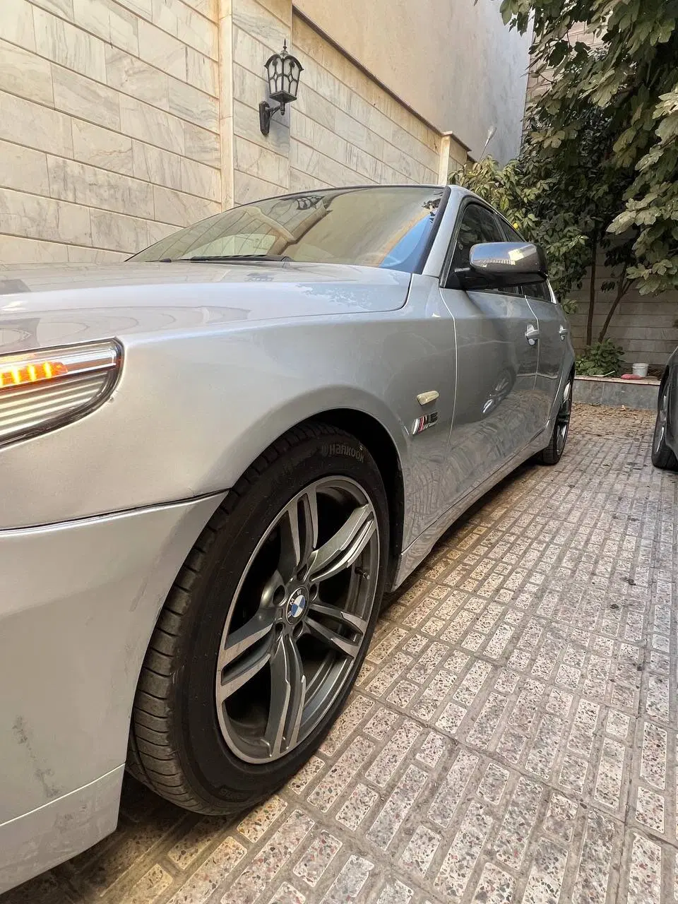 Bmw 525i|خودرو سواری و وانت|اندیشه, اندیشه فاز ۴|دیوار