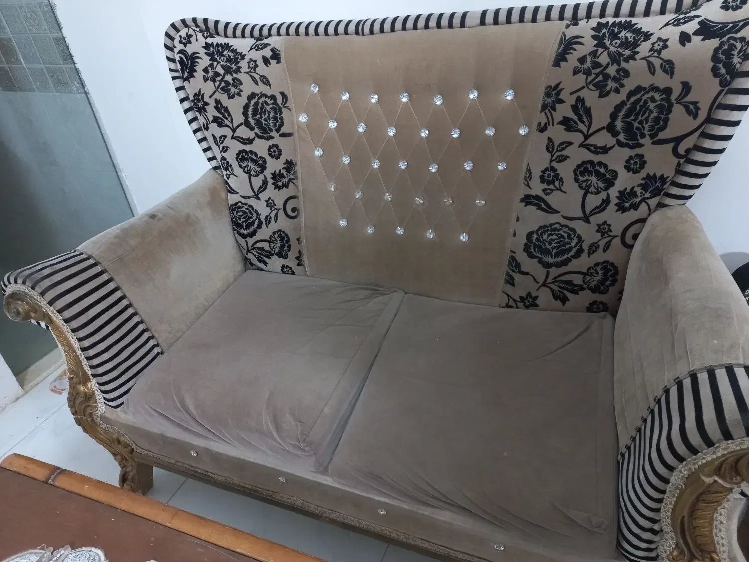 مبل کارکرده|مبلمان خانگی و میز عسلی|سبزوار, قاضی زاد|دیوار