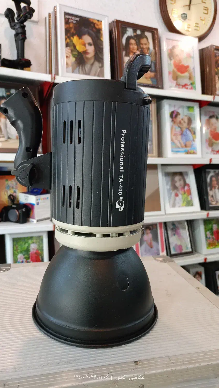 فلاش پرتابل|دوربین عکاسی و فیلمبرداری|سبزوار, امیر کبیر|دیوار